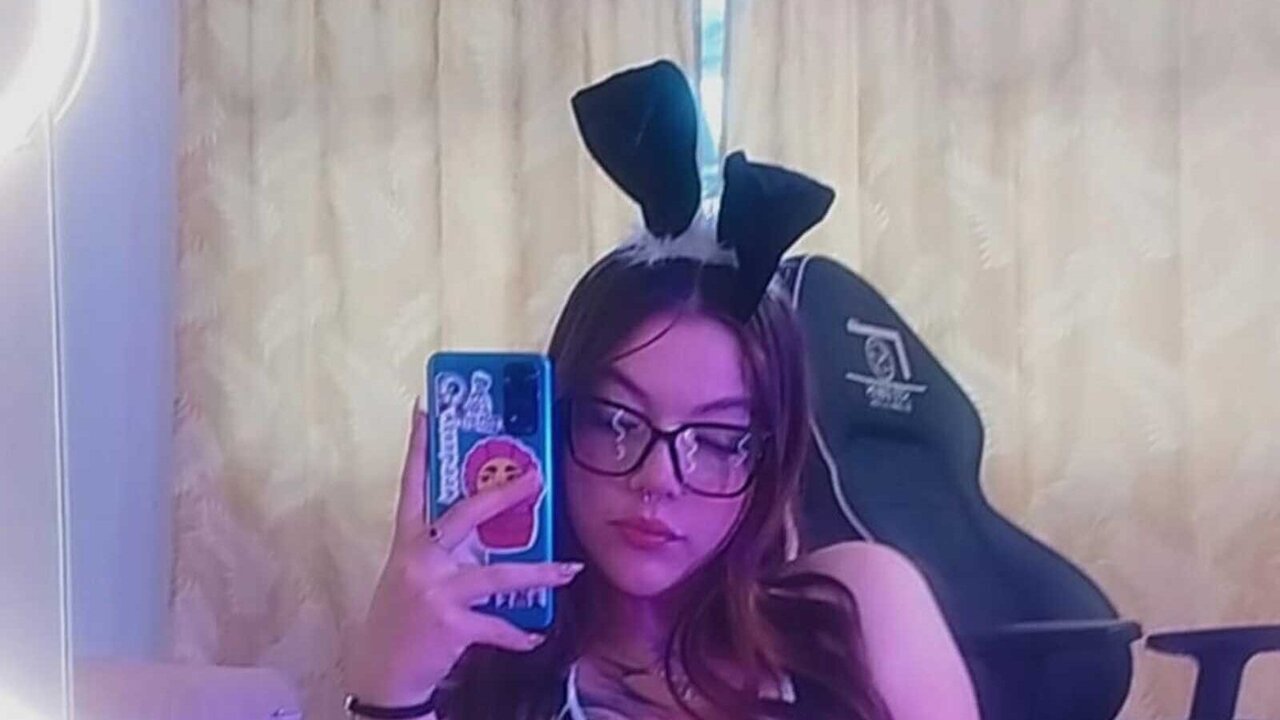 Live Porn Camera of MeridaLaurenth