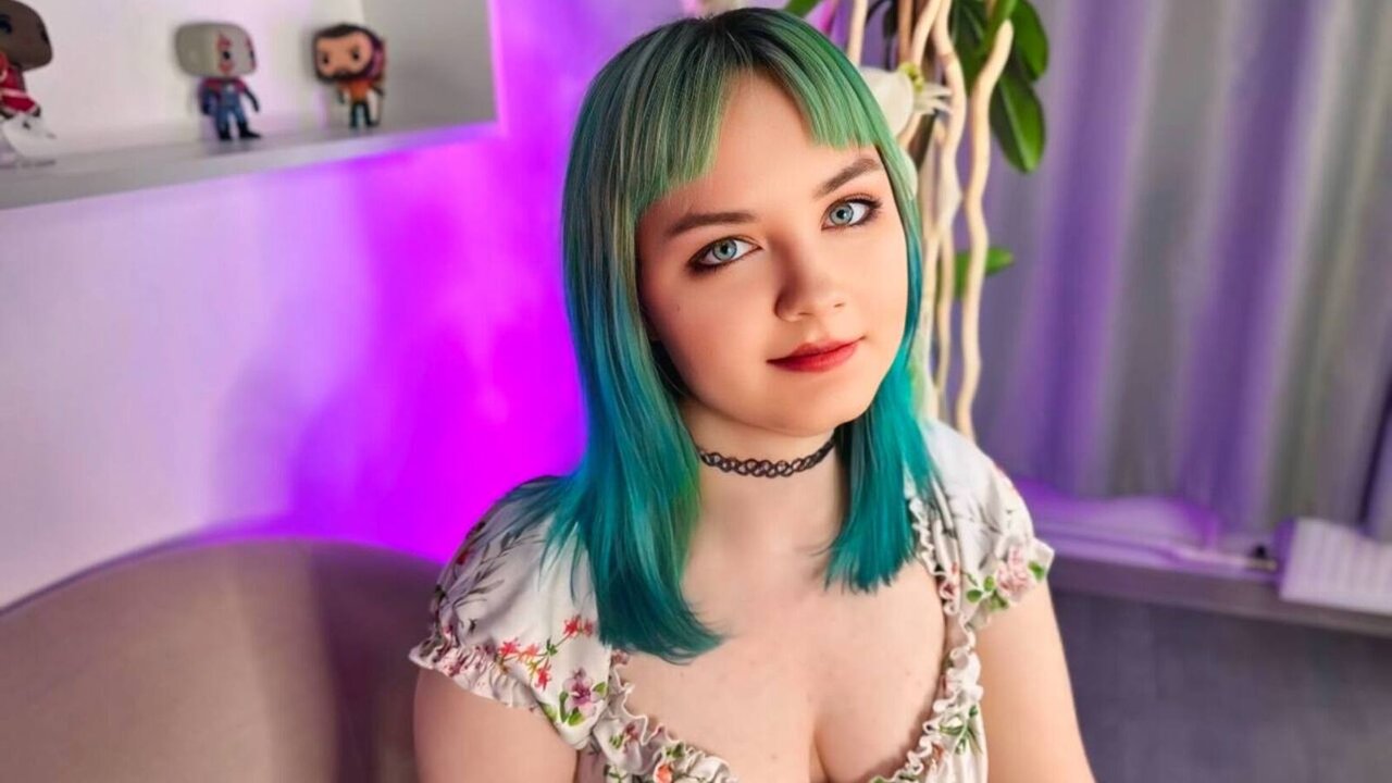 Live Porn Camera of MerindaRoss