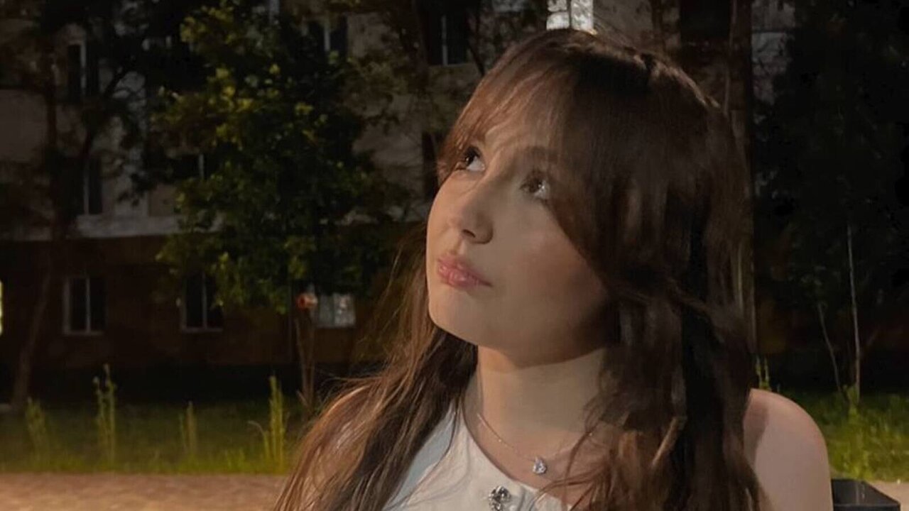 Live Porn Camera of MerrieMenitz