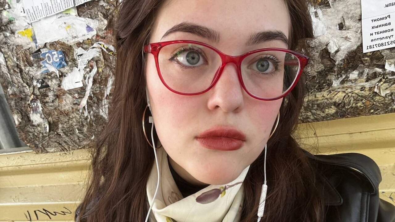 Live Porn Camera of MersedesRosso