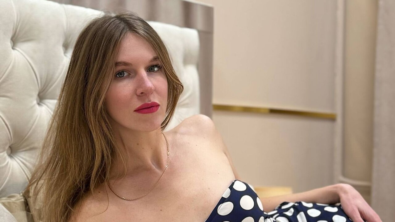 Live Porn Camera of MirandaNelson