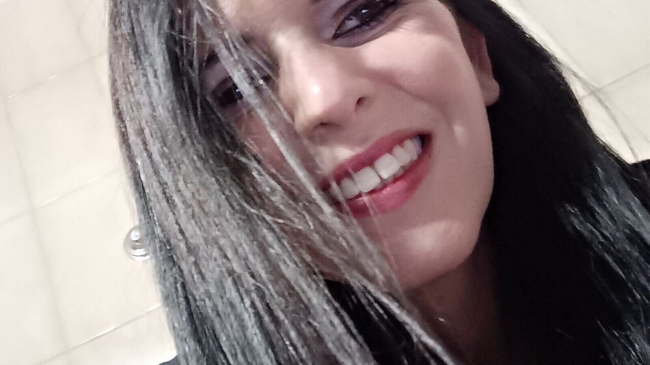 Live Porn Camera of MonicaFerilli