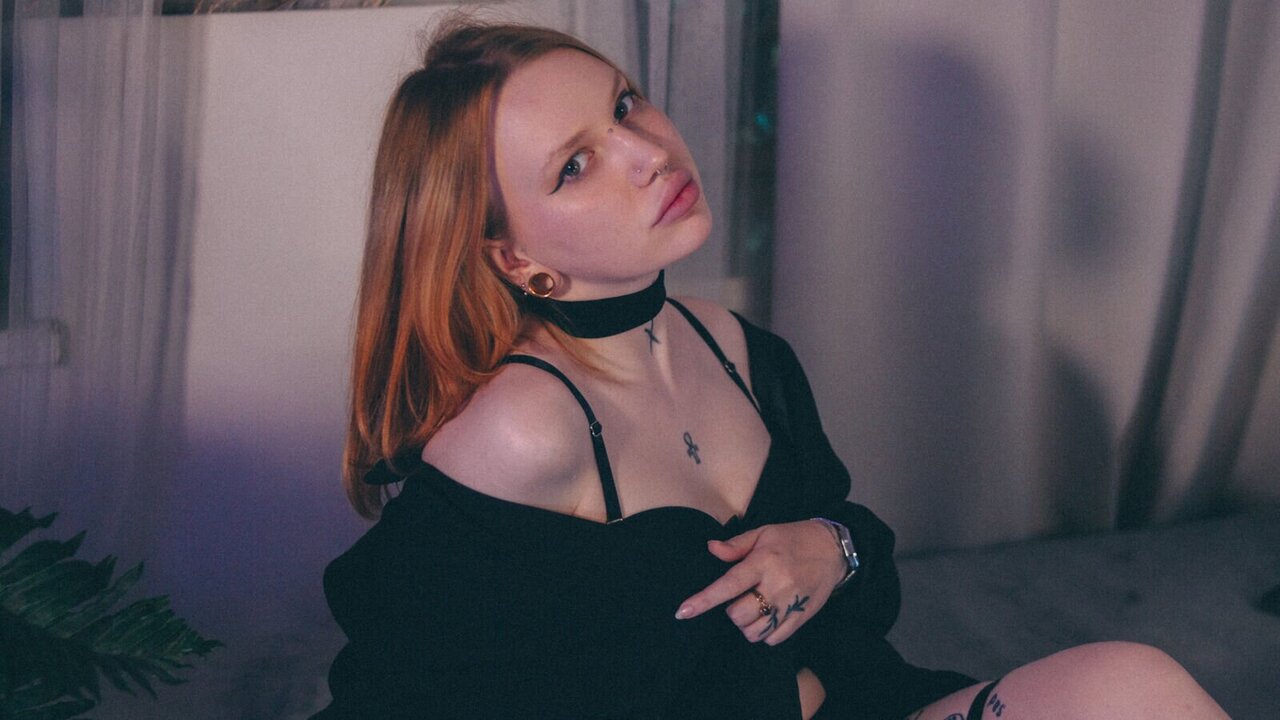 Live Porn Camera of NaomiSirenal