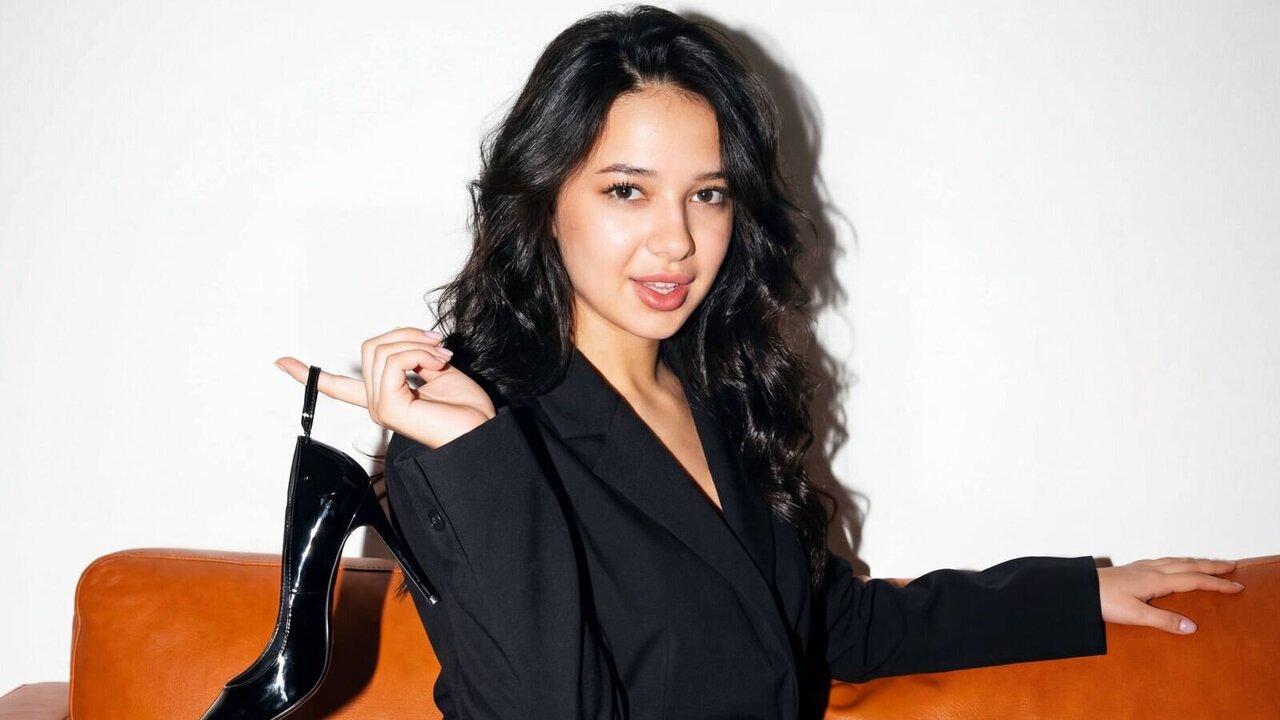 Live Porn Camera of NessaNova