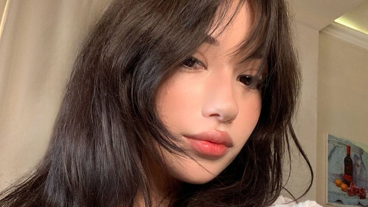 Live Porn Camera of SabrinaSteels