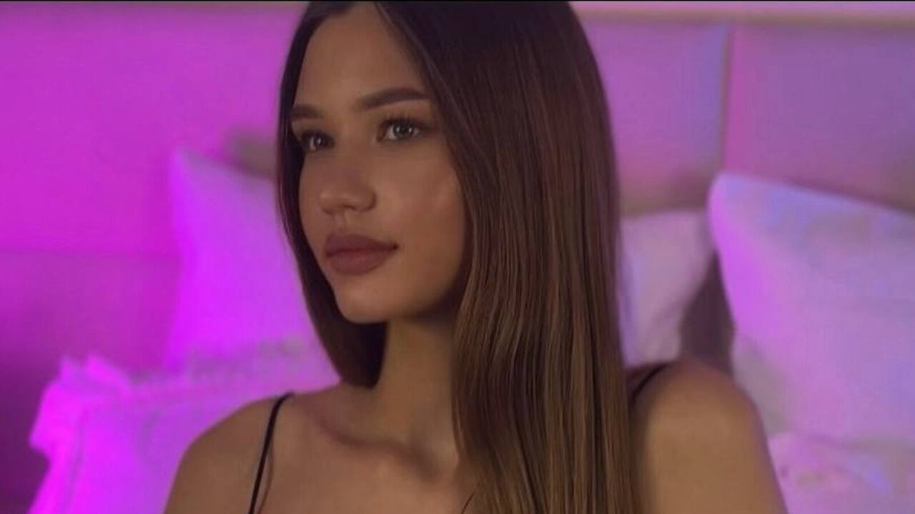 Live Porn Camera of SabrinaWey