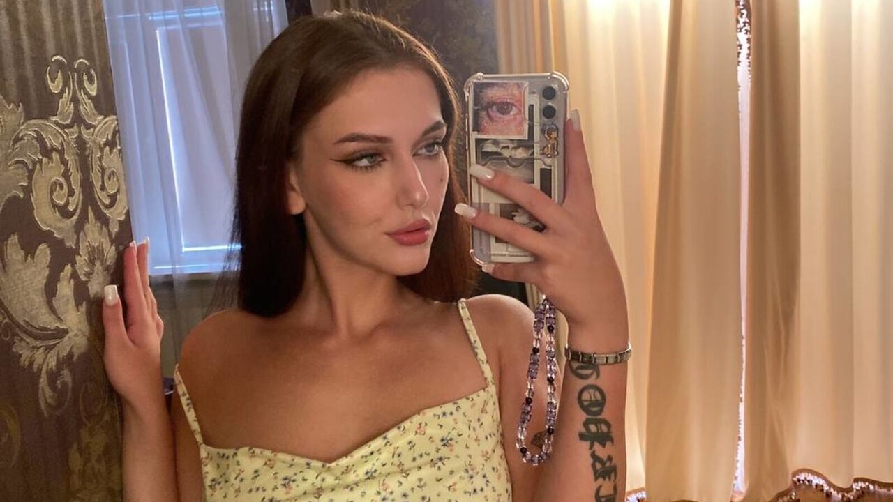 Live Porn Camera of SalviaLove