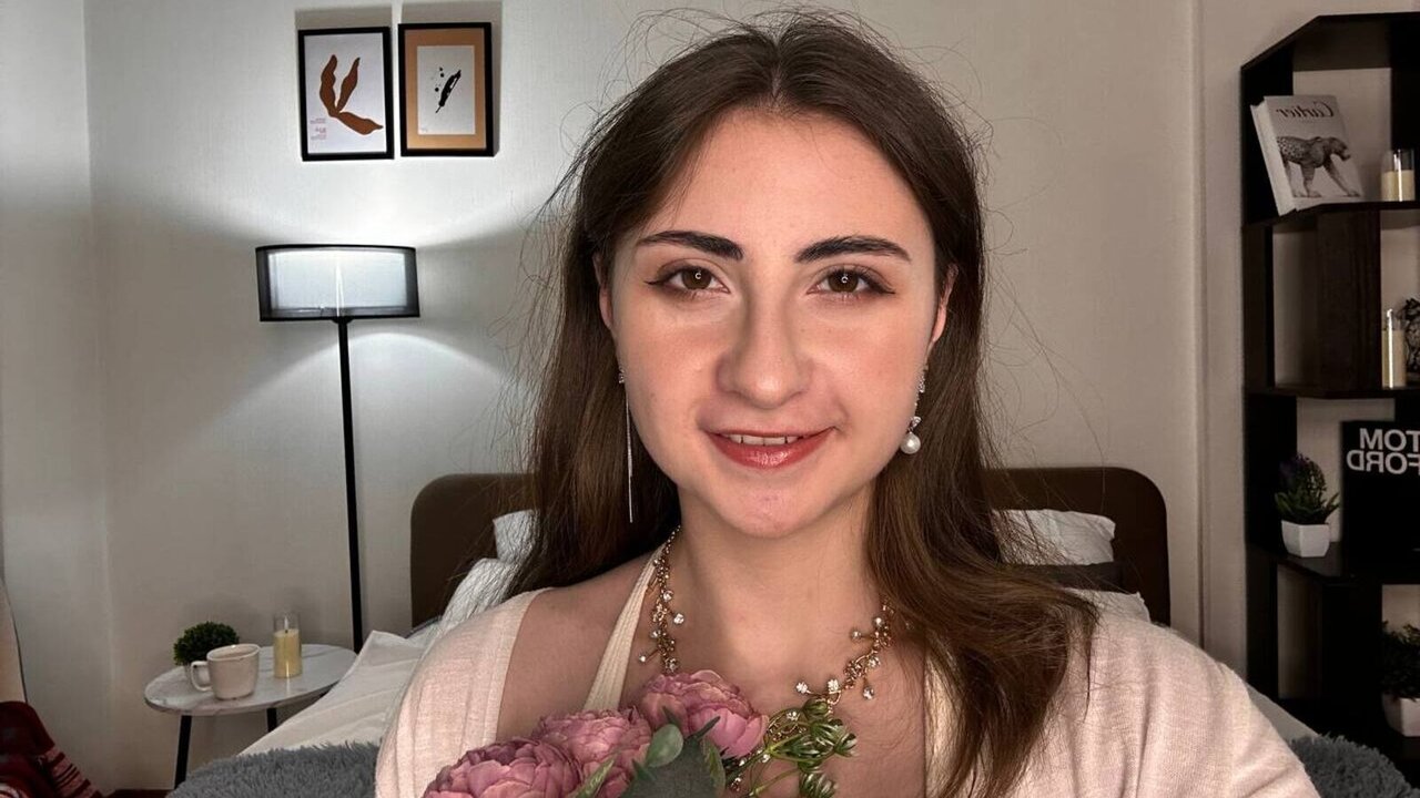 Live Porn Camera of TomikaCamba