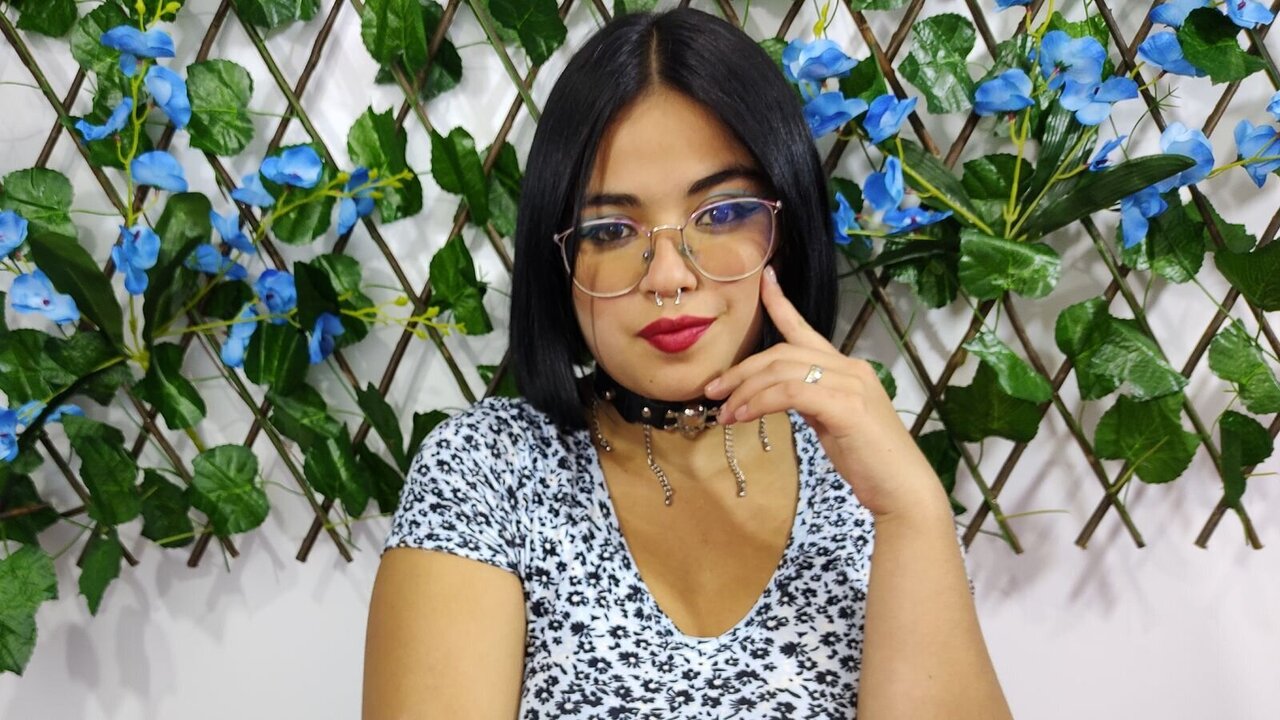 Live Porn Camera of ValeriRodriguez