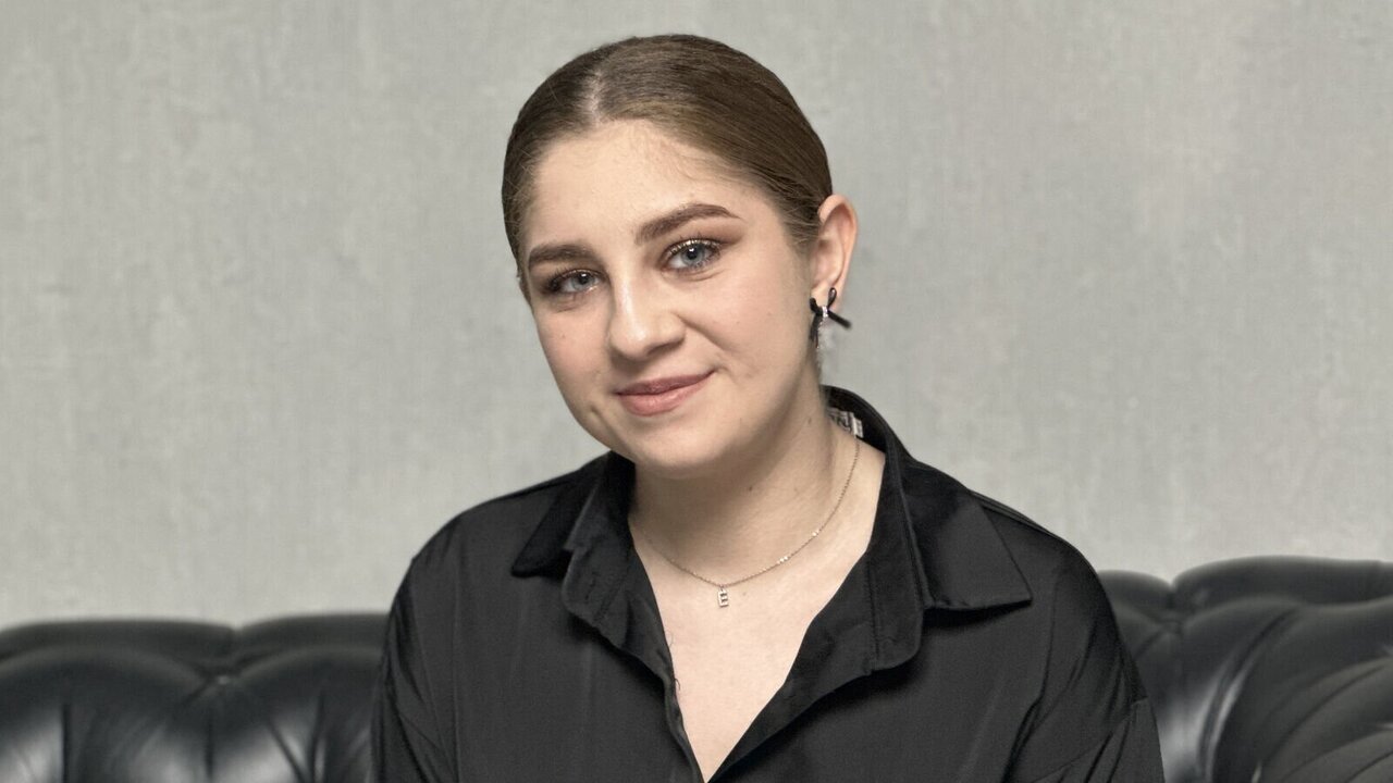 Live Porn Camera of WhitneyRoux