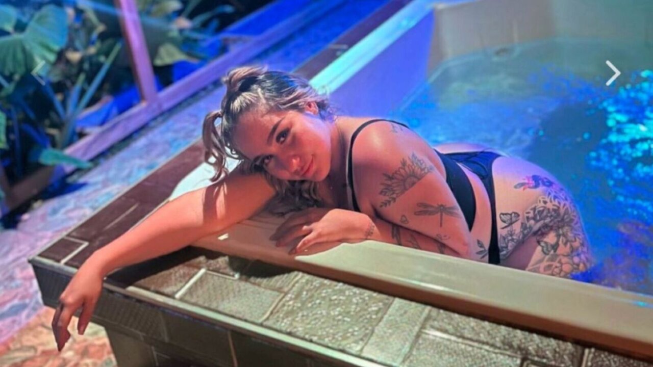 Live Porn Camera of ZoeStarr