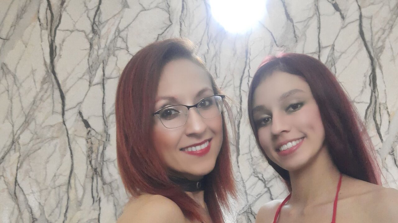 Live Porn Camera of KatyLuciana