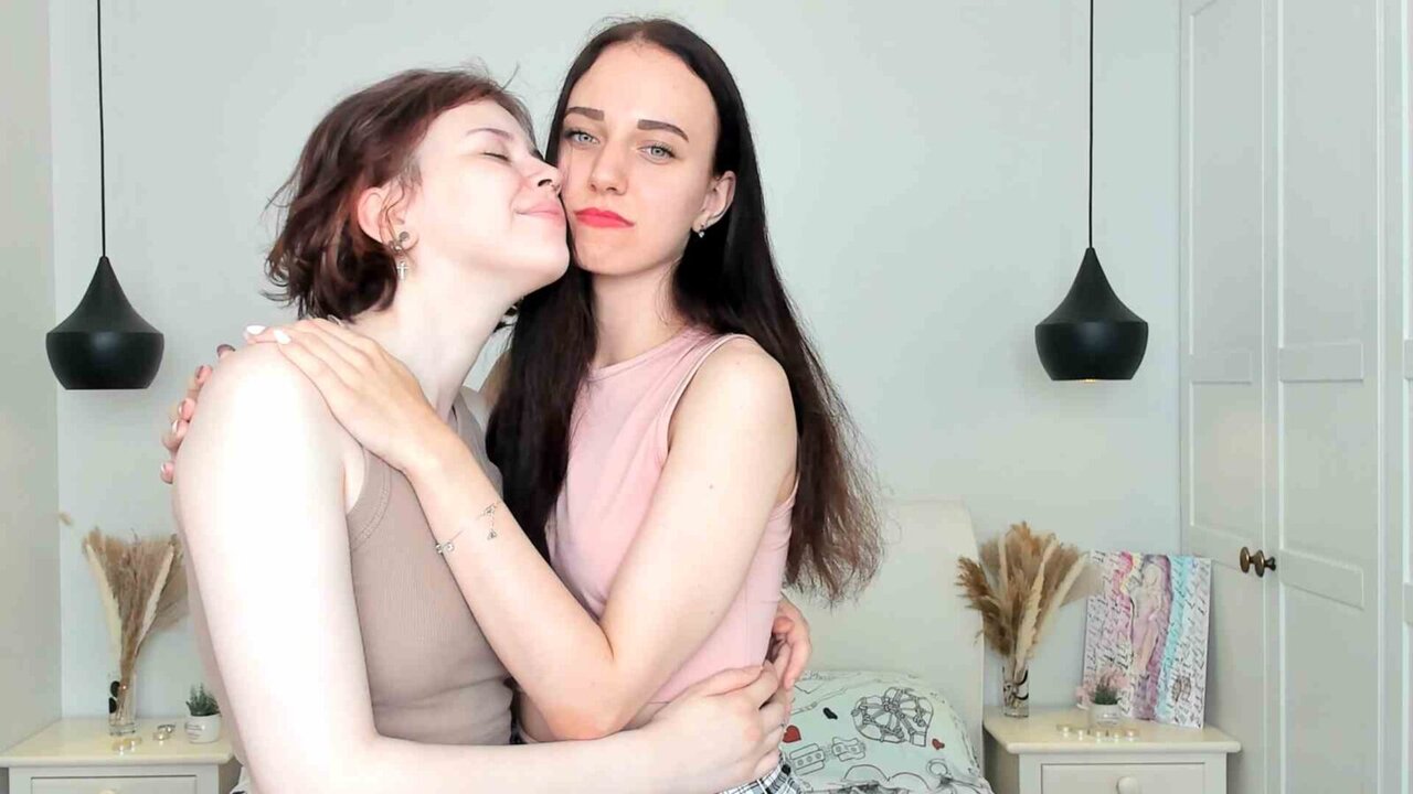 Live Porn Camera of PrudenceAndAnna