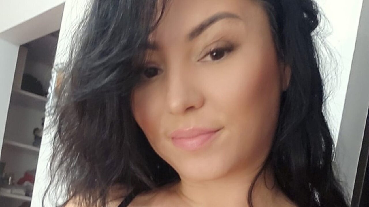 Live Porn Camera of AmelyaBrown