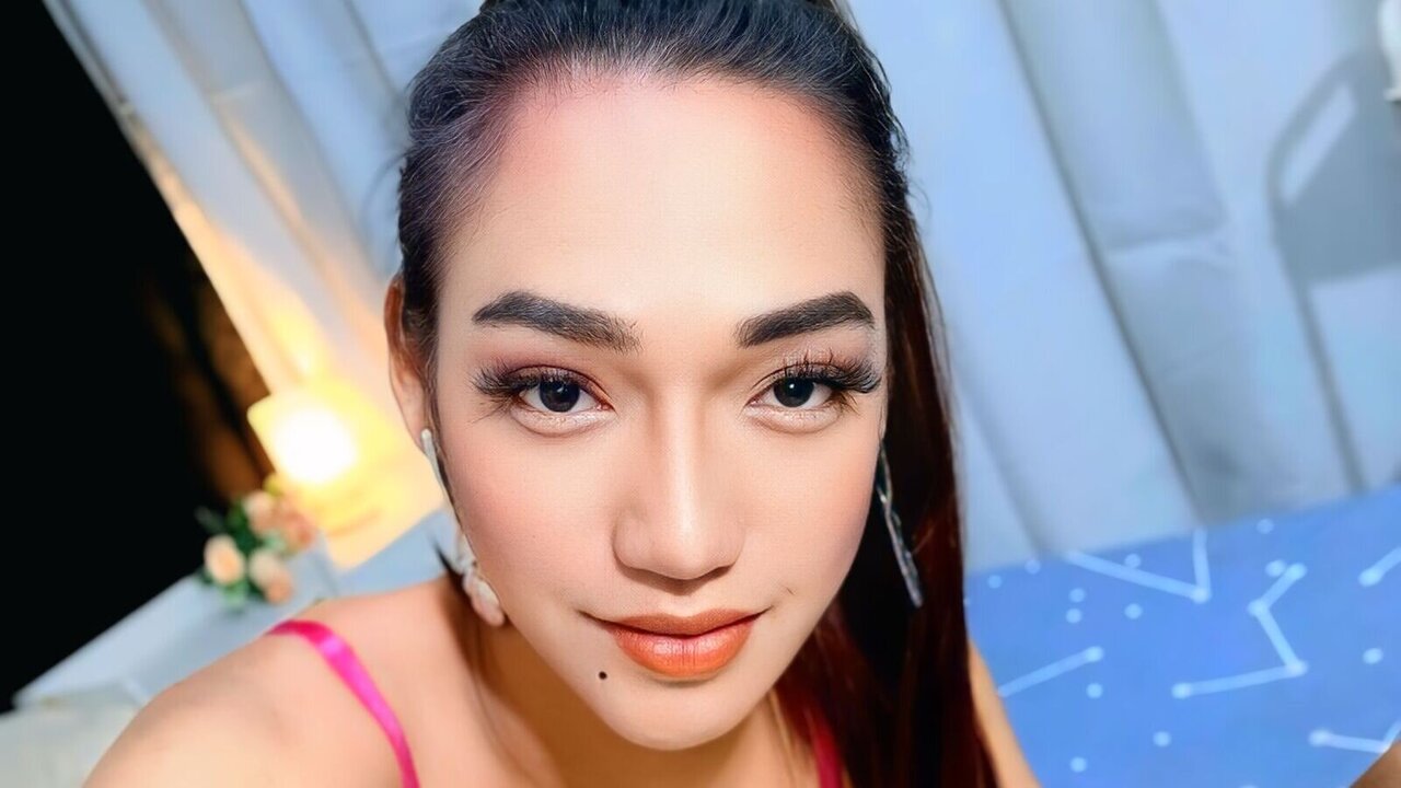 Live Porn Camera of AyaWendel