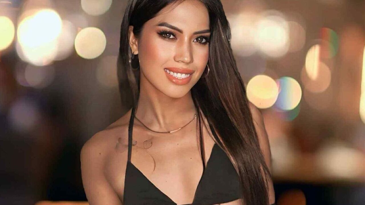 Live Porn Camera of CapriceDiva