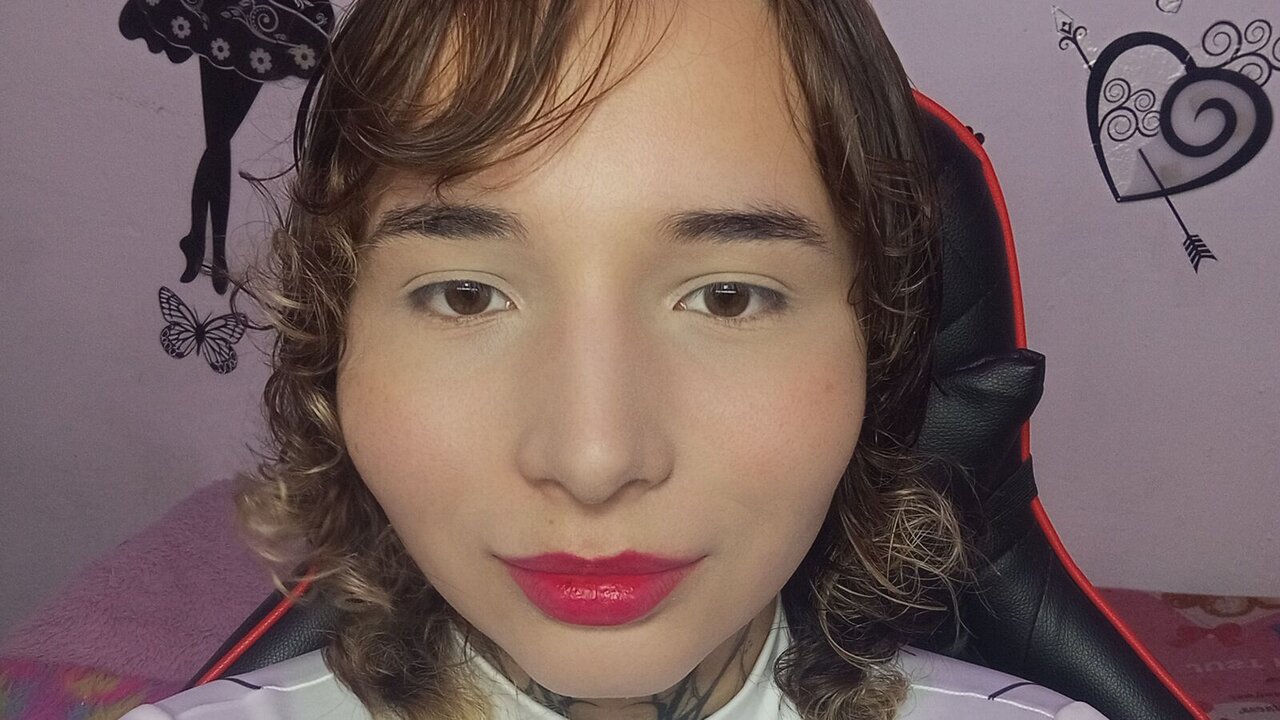 Live Porn Camera of KaterineCarmila