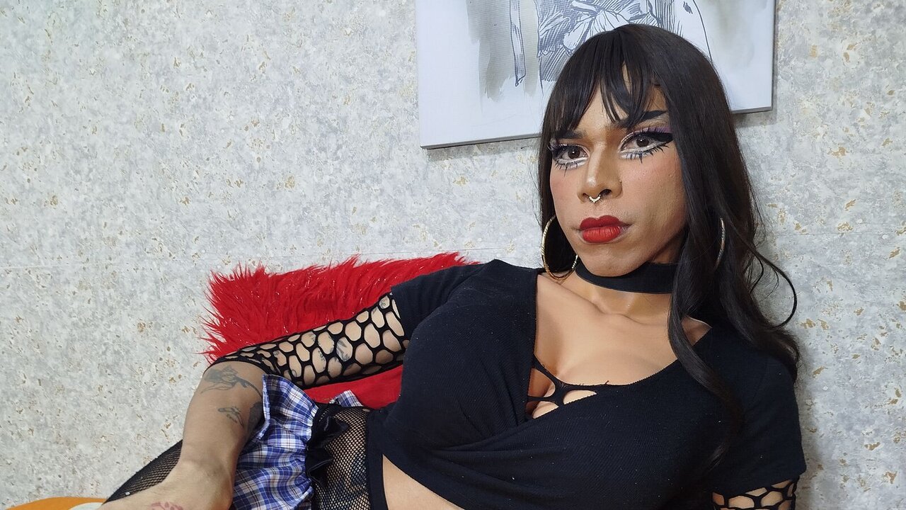 Live Porn Camera of RamonaSmit